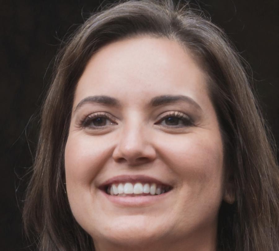 Portrait de Roxane Lemercier, experte en droit social